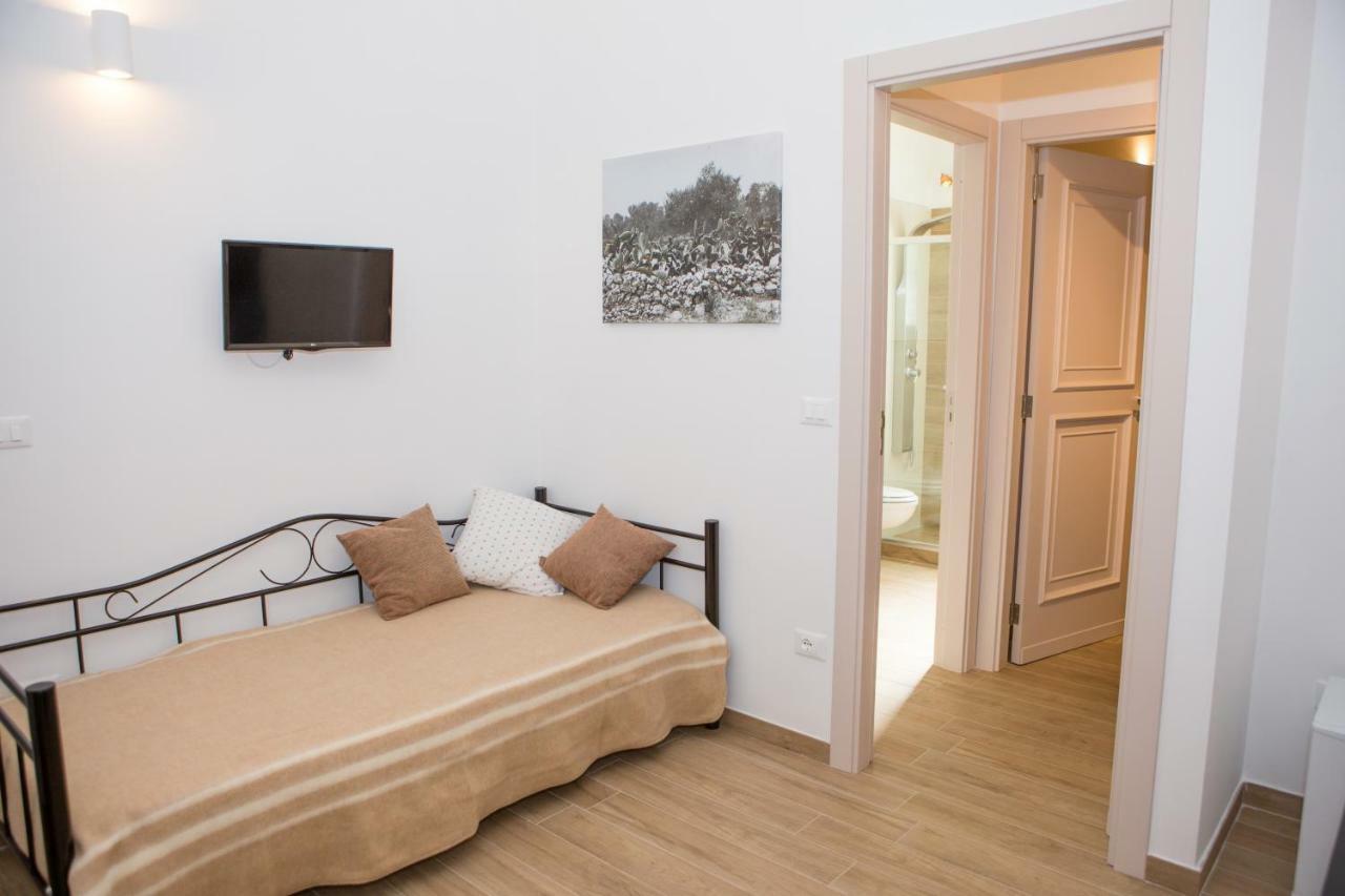 B&B Medali Верноле Екстериор снимка
